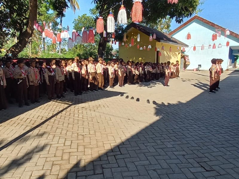UPACARA Peringatan Hari Pramuka yang Ke- 64, SADN 1 BAYEMAN